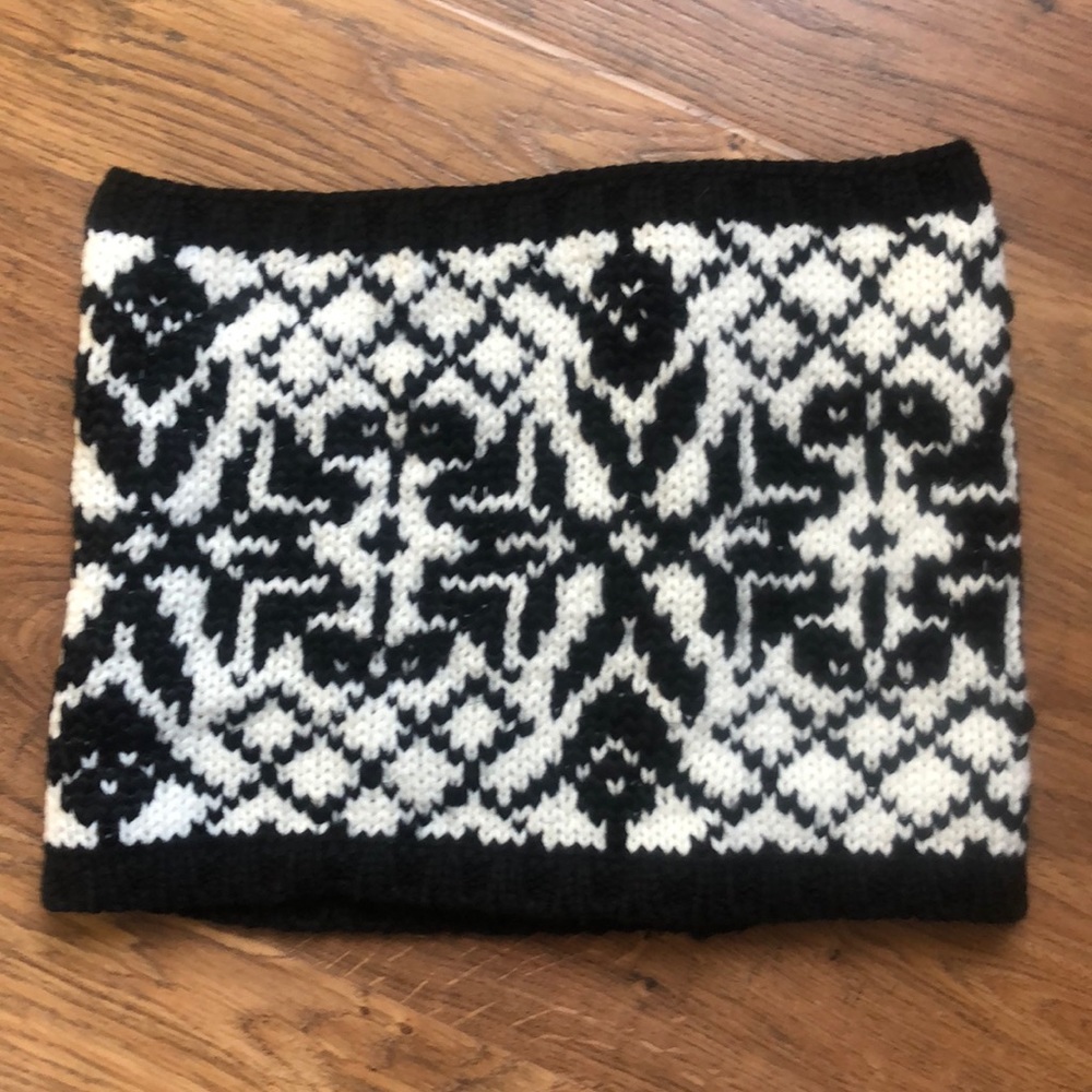 Old Navy Scarf